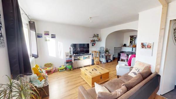 Vente Maison 8 pièces 157 m2 à Saint-Jean-de-Bournay