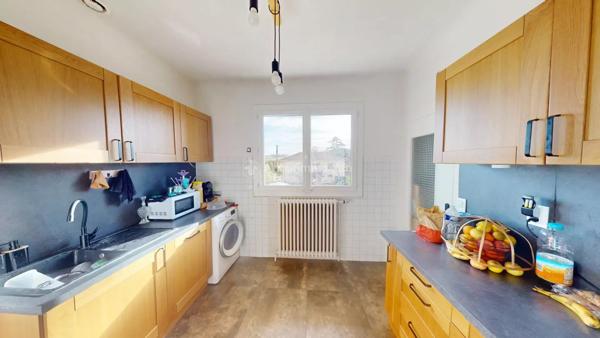 Vente Maison 8 pièces 157 m2 à Saint-Jean-de-Bournay