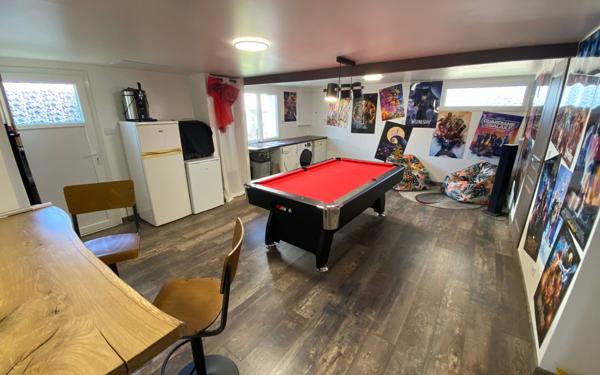 Maison à vendre    5 pièces •  Peyrilhac