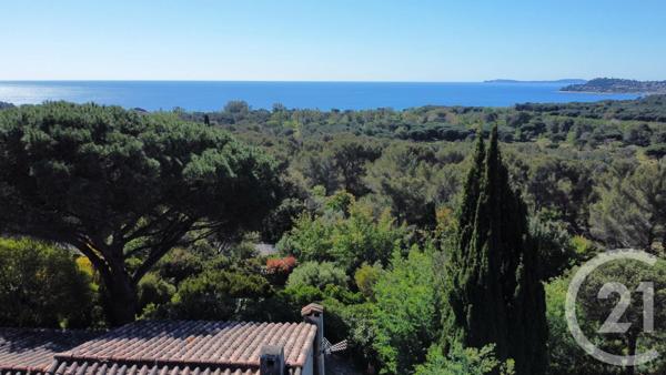 Maison à vendre  6 pièces - 151,46 m2 LA CROIX VALMER - 83