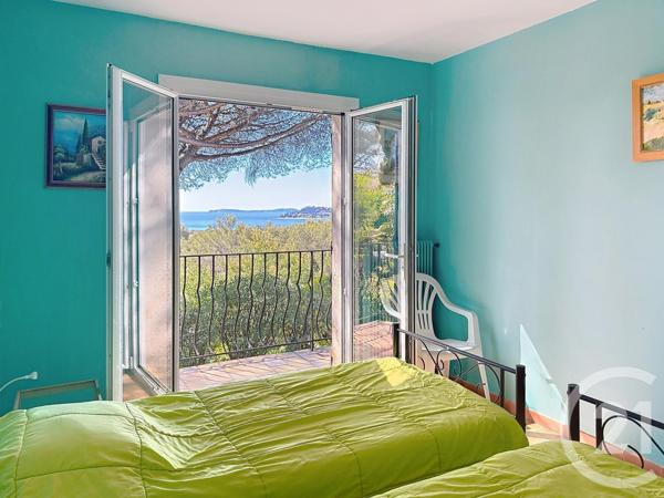 Maison à vendre  6 pièces - 151,46 m2 LA CROIX VALMER - 83