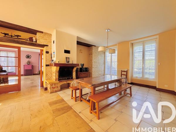 Maison à vendre 9 pièces 260 m² Châtillon-sur-Seine