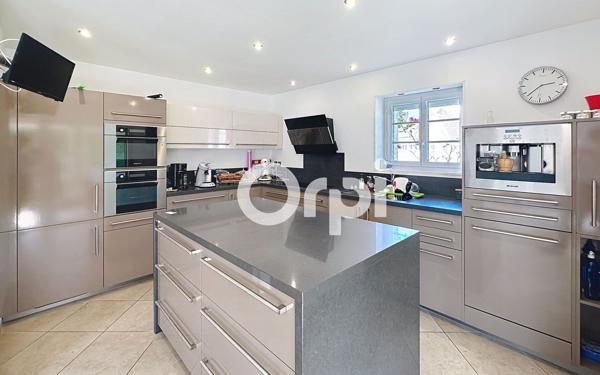 Maison à vendre    5 pièces • 139,50 m2 Moyvillers