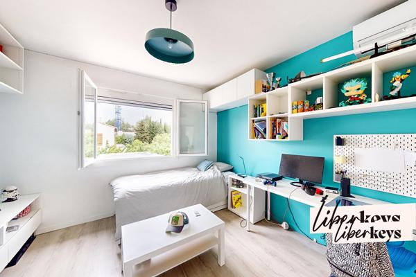  Magnifique Villa 6 pièces 180 m² Piscine Pool House Terrain de Pétanque 575.000€