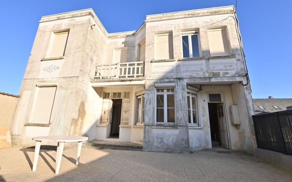 Maison à vendre    6 pièces •  Fort-Mahon-Plage