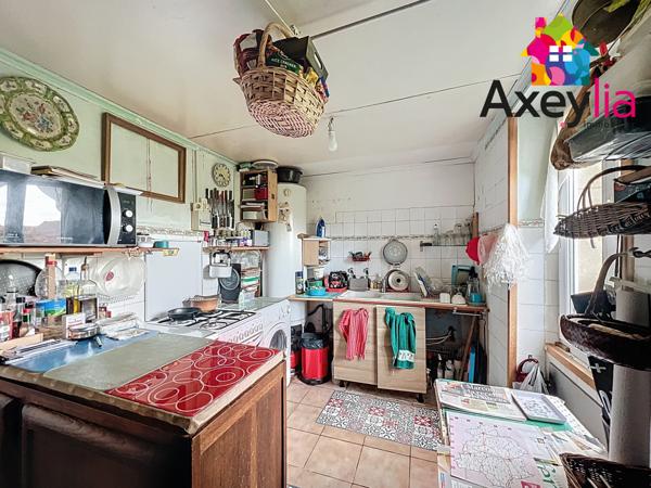 Luneau (03130) A VENDRE - LUNEAU - LONGERE BOURBONNAISE AVEC TERRAIN