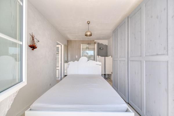 MAISON 5 CHAMBRES COEUR DU VILLAGE BALNEAIRE DE SAINT DENIS D'OLERON