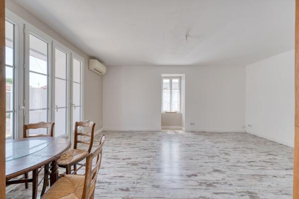 MAISON 5 CHAMBRES COEUR DU VILLAGE BALNEAIRE DE SAINT DENIS D'OLERON