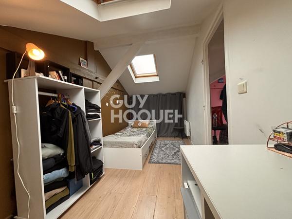 MAIRIE DE SAINT-OUEN - DERNIER ETAGE - DUPLEX 3 PIÈCES 52,50 M² - CAVE