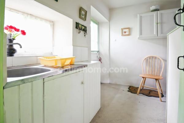 Maison de Charme 177 m² - 9 pièces- 3/4 Chambres - Gîte - Atelier - Terrain 415 m²- 87190 SAINT LEGER MAGNAZEIX