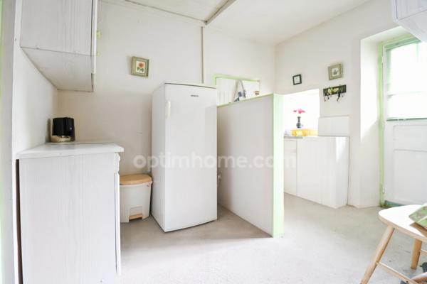 Maison de Charme 177 m² - 9 pièces- 3/4 Chambres - Gîte - Atelier - Terrain 415 m²- 87190 SAINT LEGER MAGNAZEIX