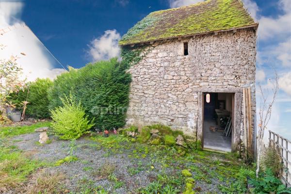 Maison de Charme 177 m² - 9 pièces- 3/4 Chambres - Gîte - Atelier - Terrain 415 m²- 87190 SAINT LEGER MAGNAZEIX