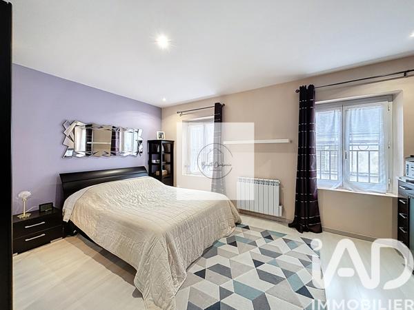 Immeuble à vendre 185 m² Dreux