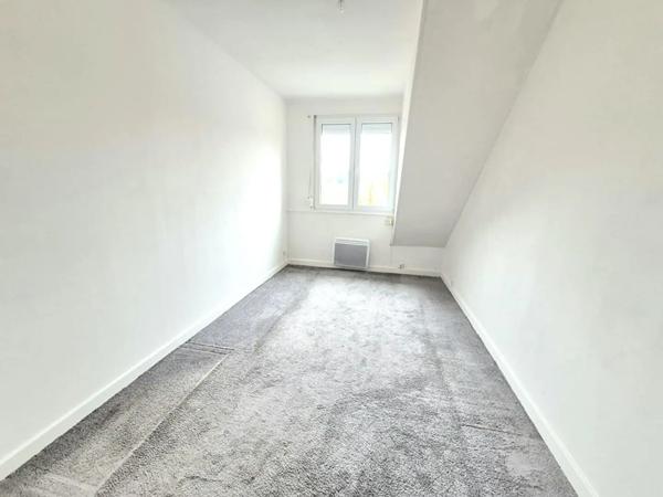Appartement à vendre 2 pièces 44m² Saint-Pol-sur-Ternoise (62130)