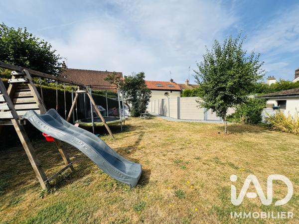 Maison à vendre 4 pièces 80 m² Le Mesnil-Saint-Denis