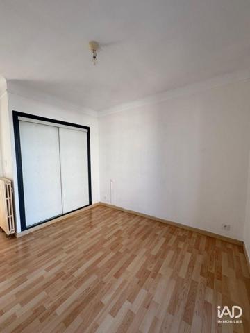 Location appartement 3 pièces 61 m² Saint-Raphaël