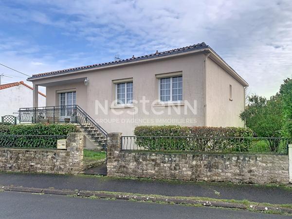 Maison Lucon 4 chambres garage jardin