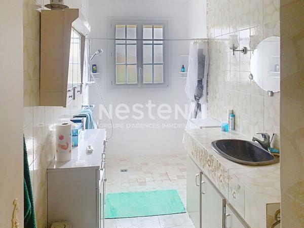 Maison Lucon 4 chambres garage jardin