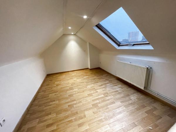 Roubaix (59100) 4 à 5 Chambres charme préservé 169 m2 Utiles