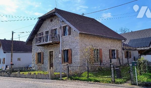 Maison en pierre lumineuse – 157 m² – 1908