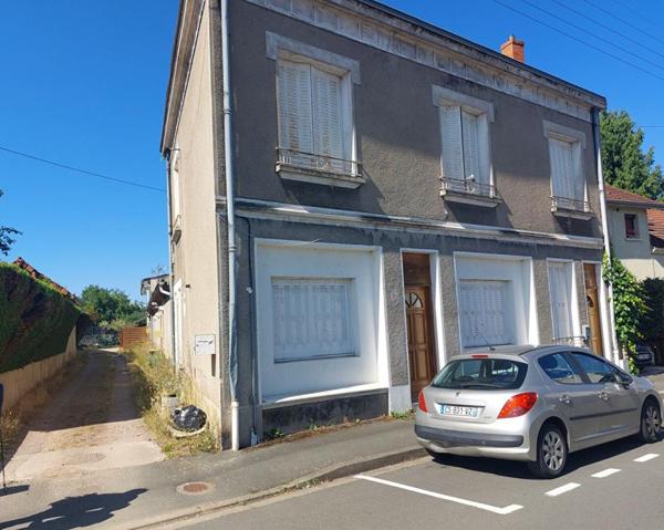 Immeuble Gueugnon 18 pièce(s) 318 m2