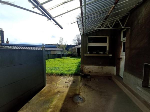 Immeuble à vendre à Condé-en-Normandie dans le Calvados (14110), ref : 14085-3531