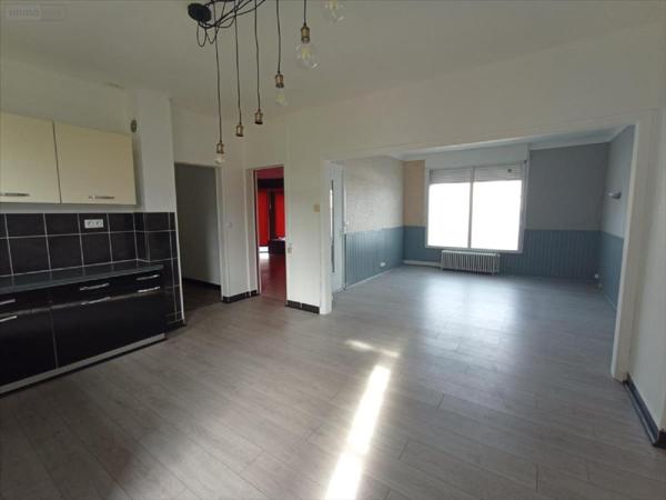 Immeuble à vendre à Condé-en-Normandie dans le Calvados (14110), ref : 14085-3531