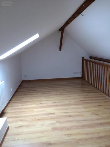 Appartement à louer à Brionne dans l'Eure (27800), ref : 27049-L112