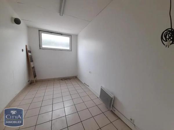 Local commercial à louer 160m² Chenôve (21300)