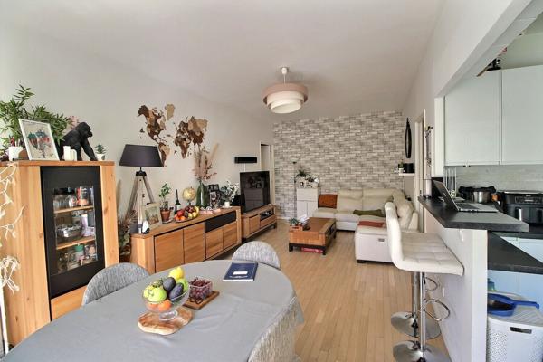 Appartement 4 pièces à vendre à Massy - 79.55 m² avec terrasse et parking