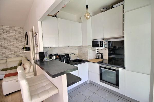 Appartement 4 pièces à vendre à Massy - 79.55 m² avec terrasse et parking