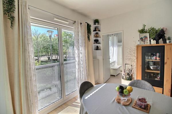 Appartement 4 pièces à vendre à Massy - 79.55 m² avec terrasse et parking