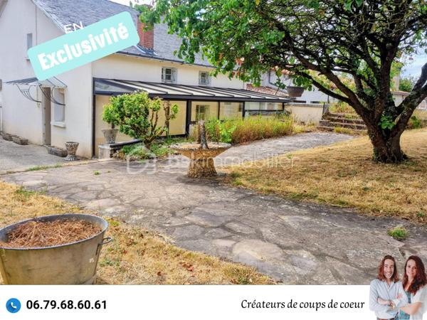 Nous vous proposons en exclusivité cette maison en pierre composée de :
-Au rez-de-chaussée: cuisine, grande pièce de vie lumineuse avec cheminée, WC séparé, buanderie, véranda chauffée. Accès à la cave.
-A l'étage: 3 chambres, un espace de stockage, une salle d'eau, WC séparé.

A l'extérieur: un garage non attenant, cabanon, volières. Grand jardin arboré entièrement clos (arbres fruitiers).

Tout à l'égout, chaudière récente, double vitrage (sauf 5 fenêtres de petite taille qui sont à changer), volets électriques, toiture en bon état.

Située à Pamproux, proche toutes commodités (école, commerce, gare TER), à 30 minutes de Niort et Poitiers, 15 minutes de Saint-Maixent-L'Ecole (Gare TGV Paris-Montparnasse).

Ce que nous en avons pensé : " Une très jolie maison qui mérite d'être remise au goût du jour. L'endroit est très peu passant et très calme. La jardin est également très agréable!"

Vendeurs, avis de valeur offert. Acquéreurs, bénéficiez de notre service financier.