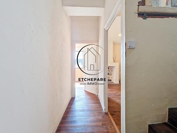 Mauléon-Licharre (64130) Maison centre ville de Mauléon-Licharre