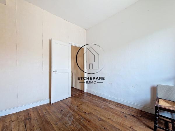 Mauléon-Licharre (64130) Maison centre ville de Mauléon-Licharre