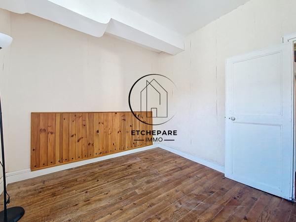 Mauléon-Licharre (64130) Maison centre ville de Mauléon-Licharre