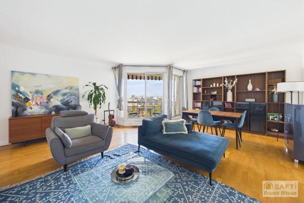 Vue SEINE, ÎLE DE LA JATTE et TOUR EIFFEL. Balcon, cave et box.