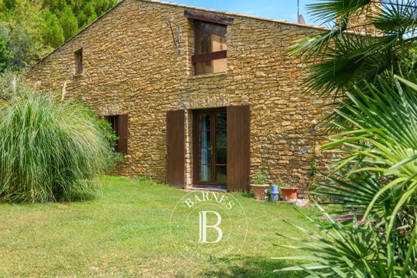 Saint-Cyr-sur-Mer, Maison 4 Chambres -  230 m² à vendre