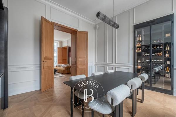 Paris 6ème, Appartement 3 Chambres -  172 m² à vendre