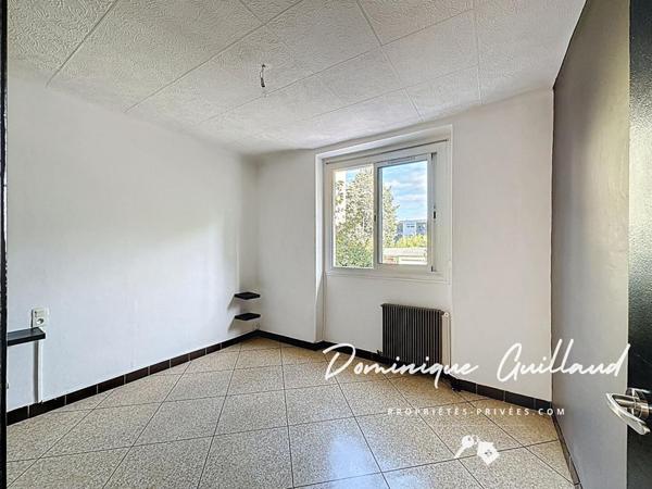 Maison -5 pièces-Nîmes (secteur Jean-Jaurès / place Séverine)