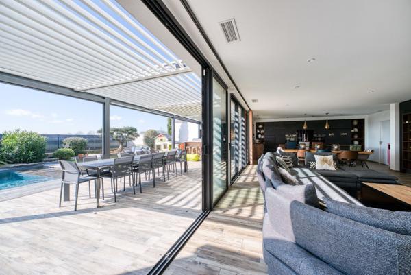 Propriété Contemporaine