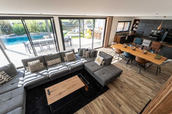 Propriété Contemporaine