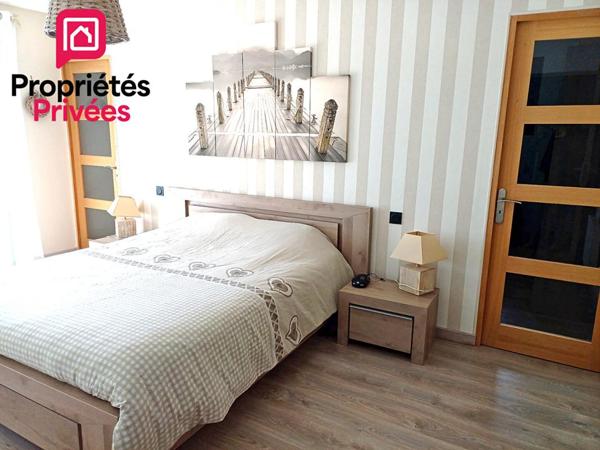 ARVERT, MAISON RÉCENTE DE 143 m² SUR TERRAIN DE 1 695 m² AVEC PISCINE ET GARAGE INDÉPENDANT