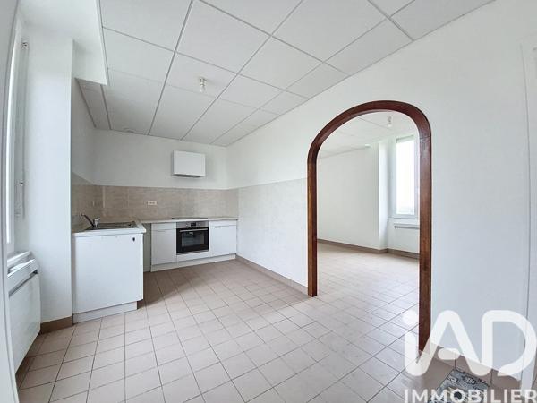 Location maison 3 pièces 75 m² Coron