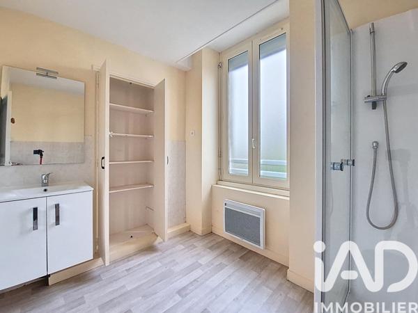 Location maison 3 pièces 75 m² Coron