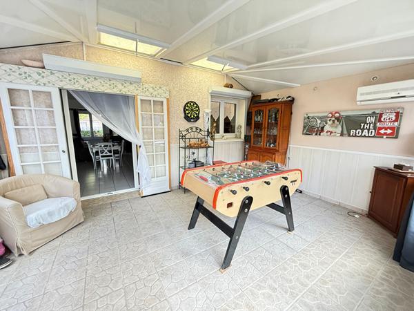 Maison Elancourt 5 pièce(s) 10 m2