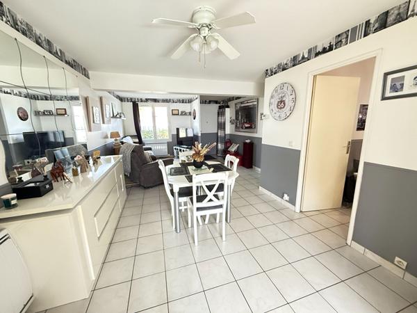 Maison Elancourt 5 pièce(s) 10 m2