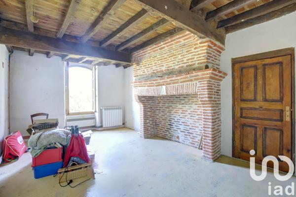 Maison de village 10 pièces de 364 m² à Brens (81600)