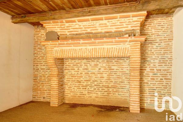Maison de village 10 pièces de 364 m² à Brens (81600)