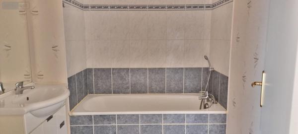 Appartement à vendre à Tours dans l'Indre-et-Loire (37100), ref : 044/ndoapp   
Notre Dame d'Oé